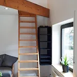 Apartmán Ferienwohnungen! Kleine Mit Terrasse! *
