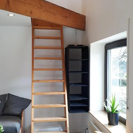Apartmán Ferienwohnungen! Kleine Mit Terrasse! *